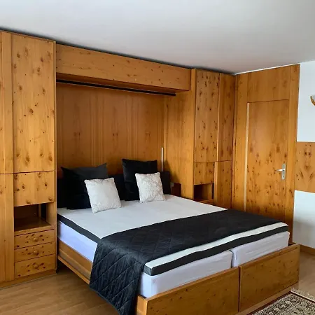 Cervinia 2112 * Breuil-Cervinia